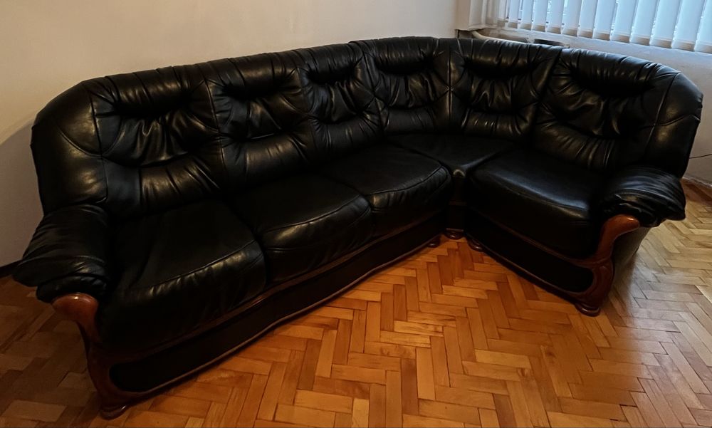 Кожен ъглов диван + ПОДАРЪК табуретка