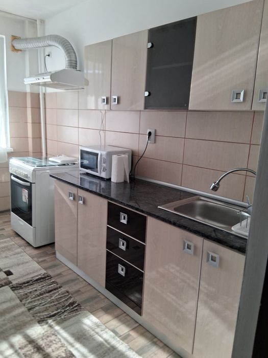 Super oferta inchiriez apartament ultracentral Ramada