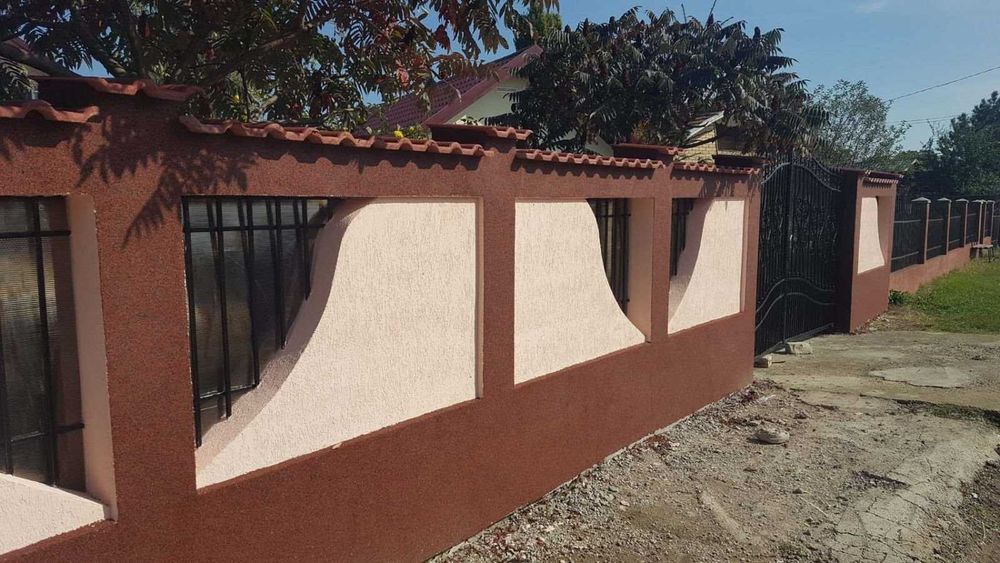 Garduri din BCA, placi de beton si alte modele disponibile