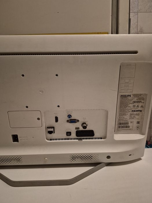 Телевизор.Филипс.64 см.