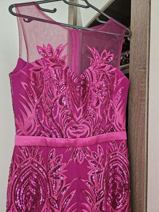 Rochie de seara, tip sirenă