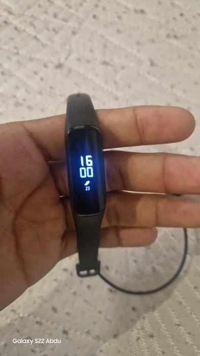 Фитнес-браслет Samsung Galaxy Fit e (оригинал)