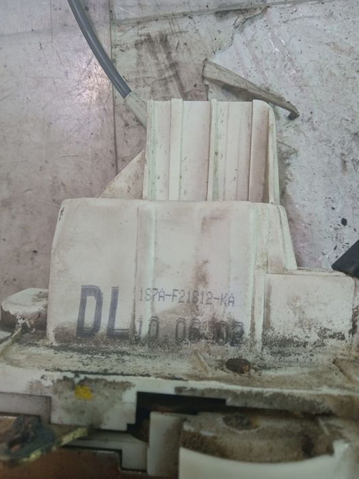 Broasca stanga fata 1S7A-F21812-KA Ford Mondeo MK3 (2000 - 2003)