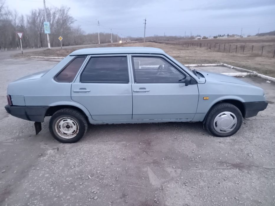 Продам машину ВАЗ 21099