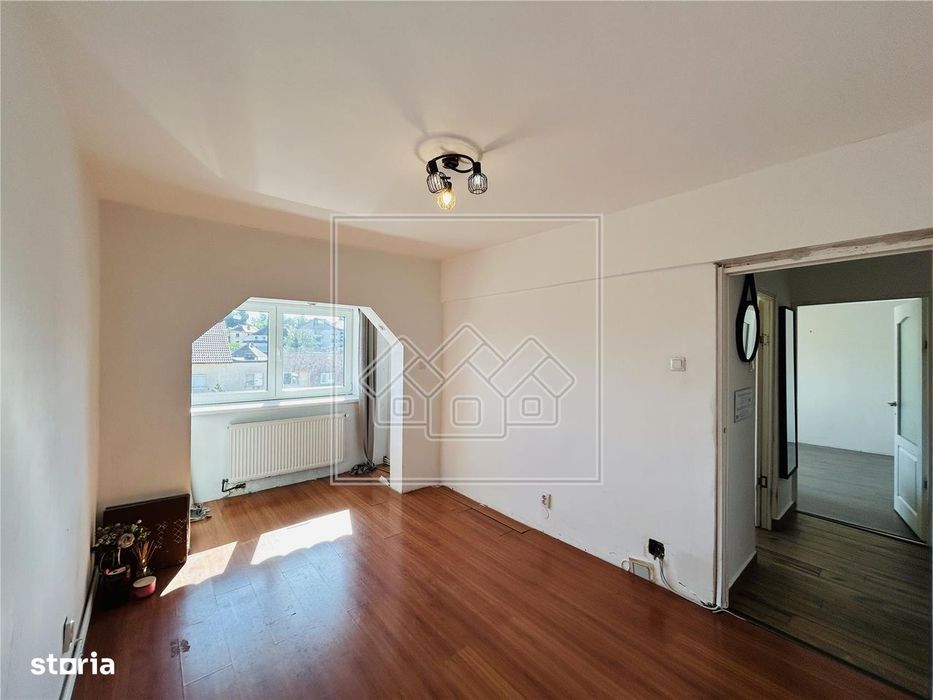 Apartament decomandat, cu 2 camere, 50 mp utili - Strand — fotografia 1