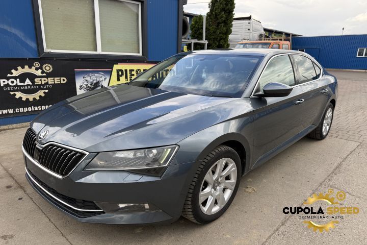 Fata completa cu faruri LED Xenon Skoda Superb 3 [2015 - 2020]