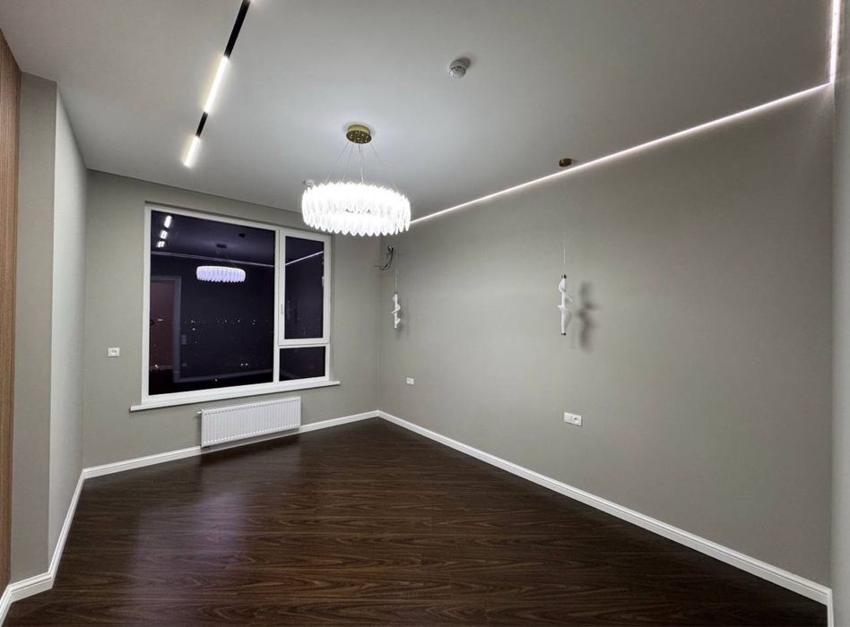 Срочно продается 3х комнатная квартира в НРЖ ЖОМИЙ с новым ремонтом