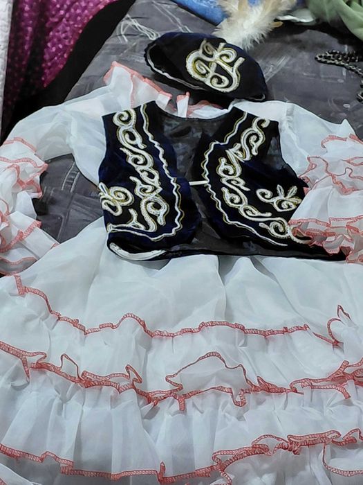 Школьная одежда на девочку