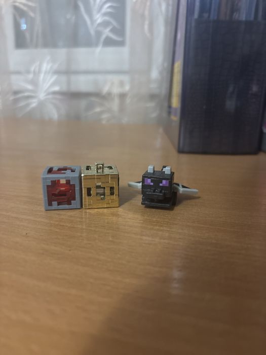 продаю фигурки майнкрафт по 1500