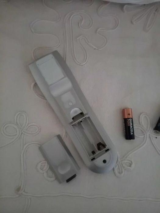 Дистанционно за Hitachi