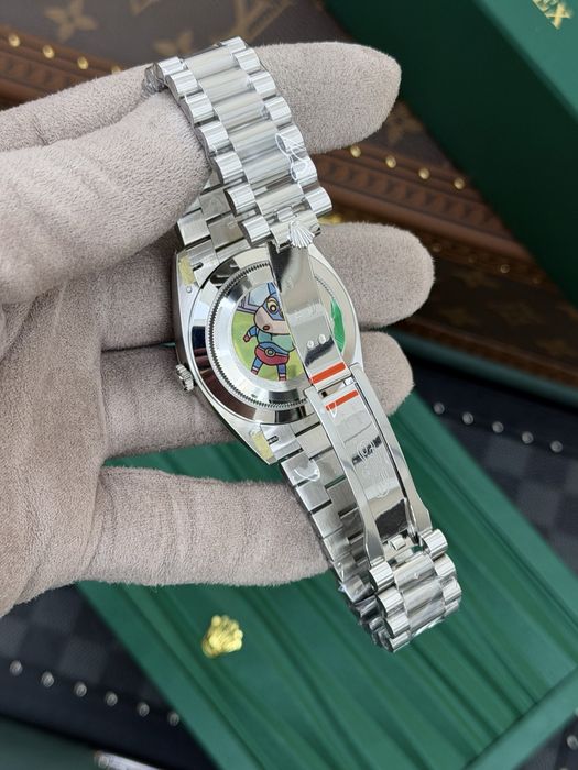 Rolex Day-Date Olive White Gold 40mm