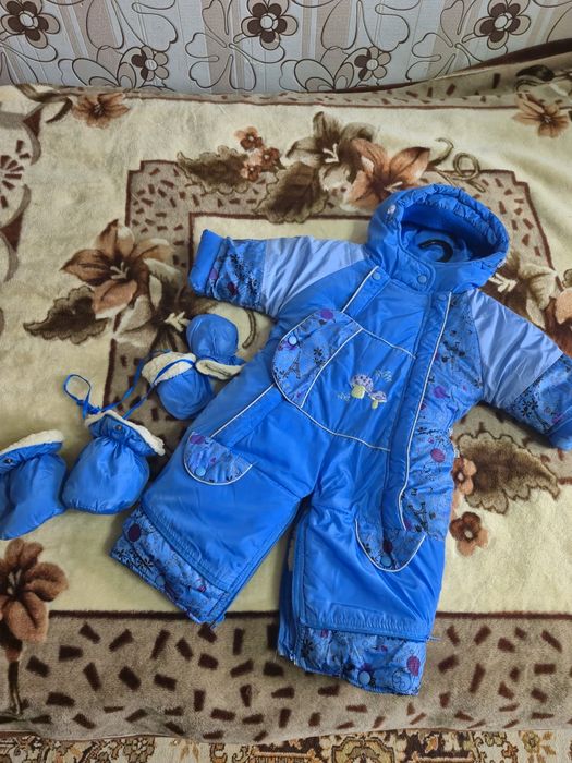 Продам детский зимний комбез