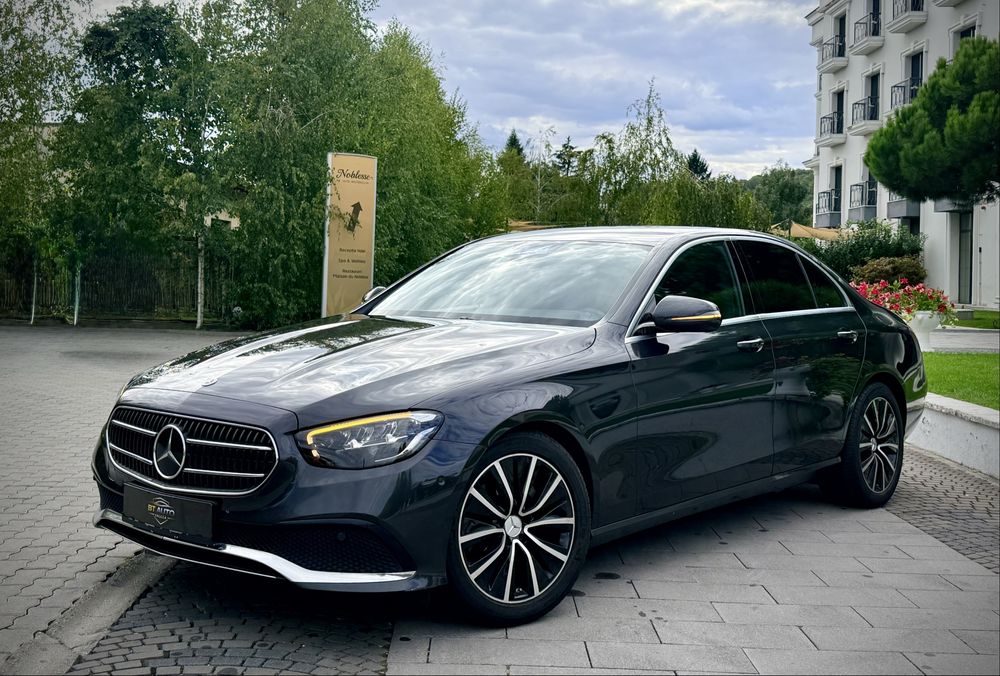 Mercedes Benz E220d Facelift Mod 2021! Garantie 12 Luni !