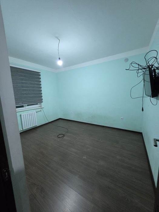 Motrid Qora suv 3 xonali 4 etaj sotiladi