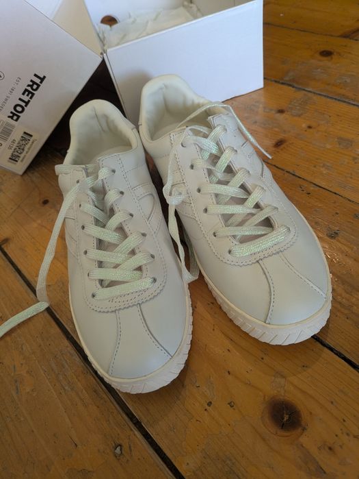 Нови дамски кецове, изкуствена кожа, 38 номер