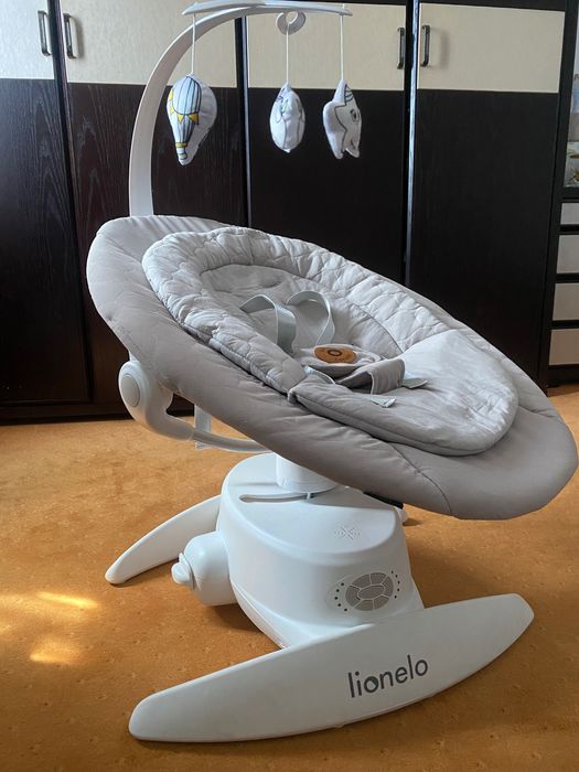 Balansoar electric Lionelo Mell 2 în 1, bej, 360°
