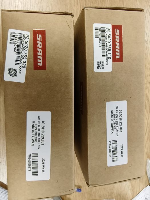 НОВИ в кутии Sram Code Bronze Stealth спирачки за велосипед 2024