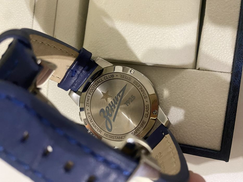 Наручные часы