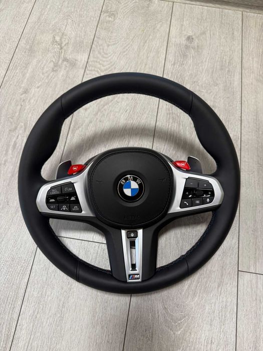 Volan BMW M5 / M8 / X3 M / X4 M / X5 M / X6 M / ORIGINAL IMPECABIL