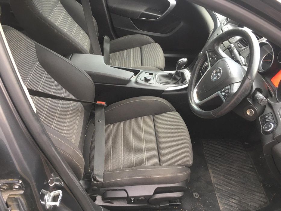 opel insignia 2.0 cdti sr нави блутур рекаро на части опел инсигния