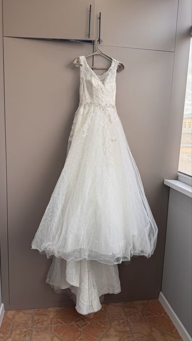 свадебное платье со шлейфом