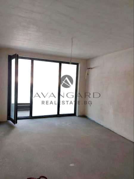 Продава се Двустаен апартамент в Пловдив, Христо Смирненски - 76 кв.м за 1718 €/кв.м - Снимка #1