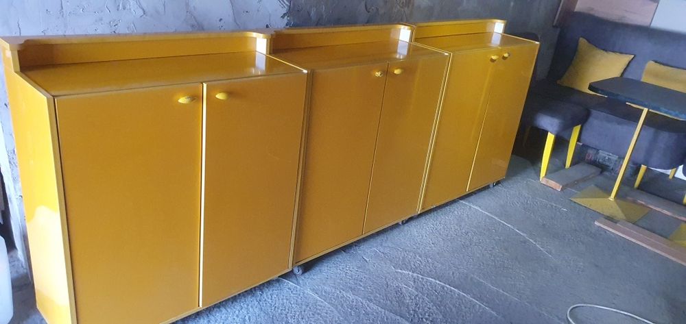 Продаются Полки для .