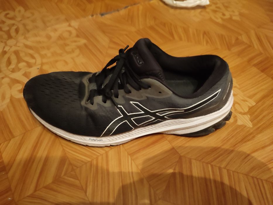 Мъжки обувки Asics размер 47