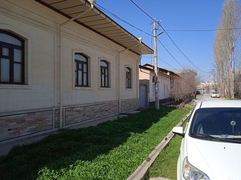 Участка сотилади за 1 сотку