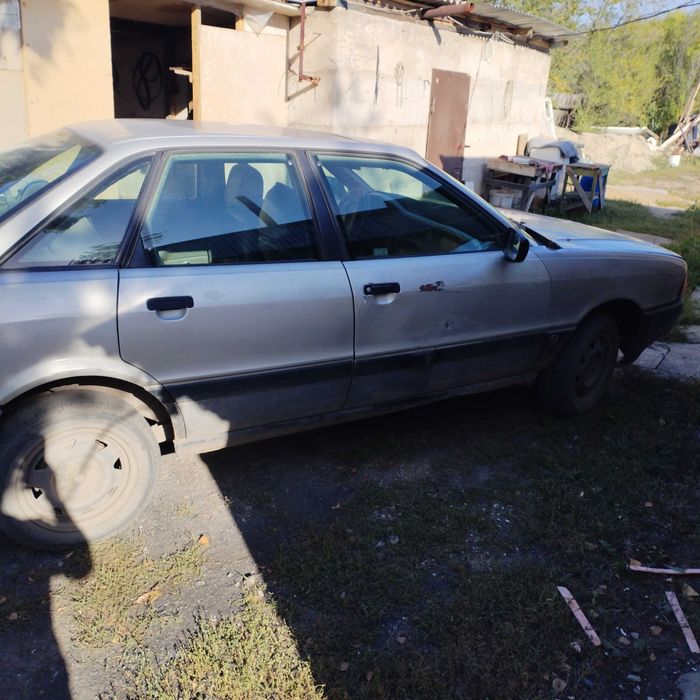 Продается Ауди 80