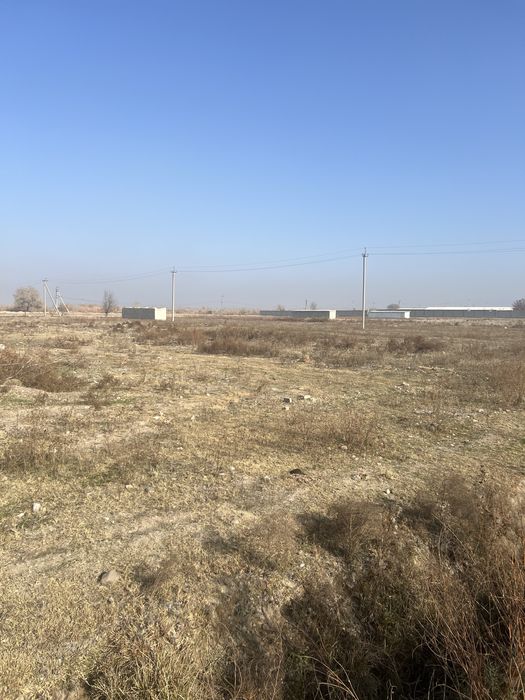 Янгиюлда ер сотилади