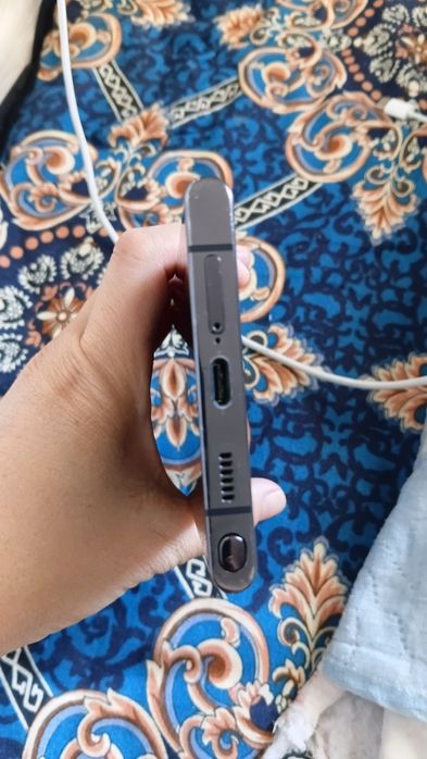Samsung 22 ultra sroshniga sotiladi