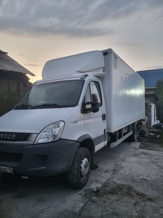 IVECO daily грузовик