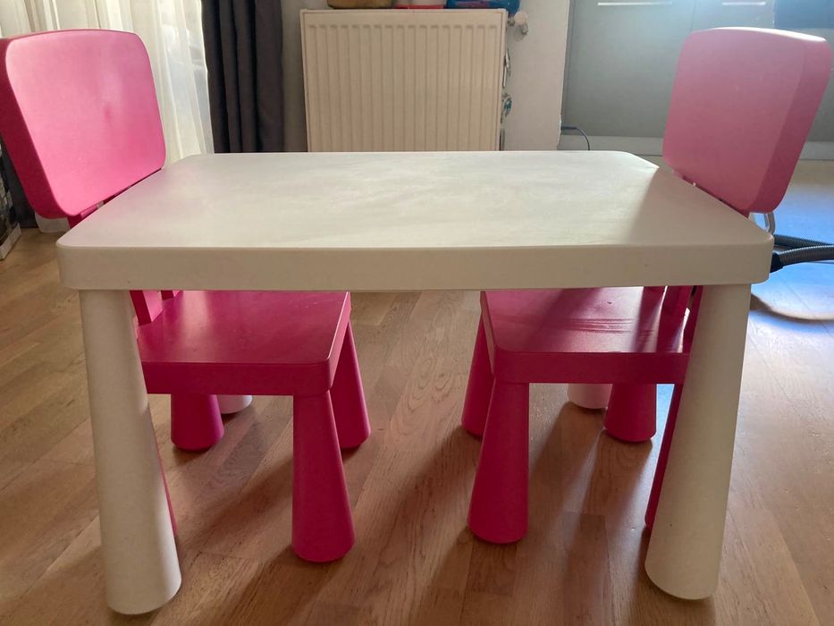 Ikea masa cu scaune pt copii
