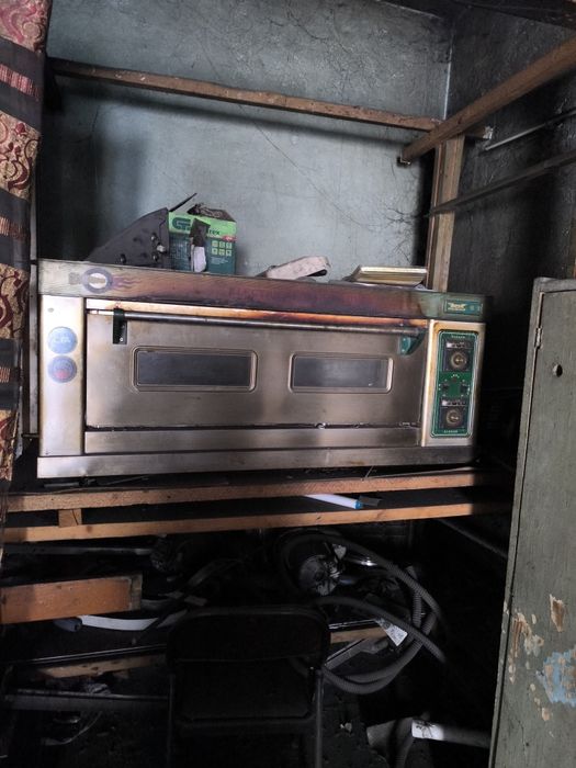 Продам духовой шкаф