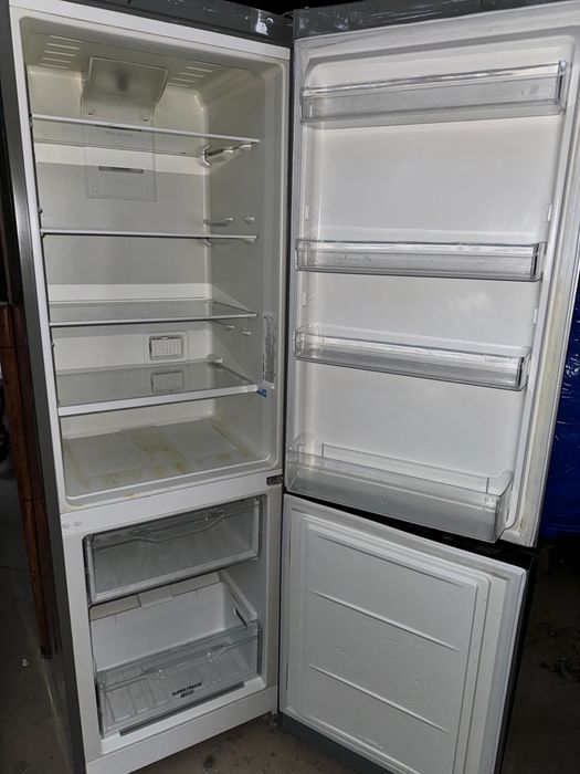 Холодильник Indesit