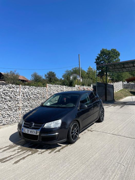 Vând sau schimb GOLF 5  1.9tdi