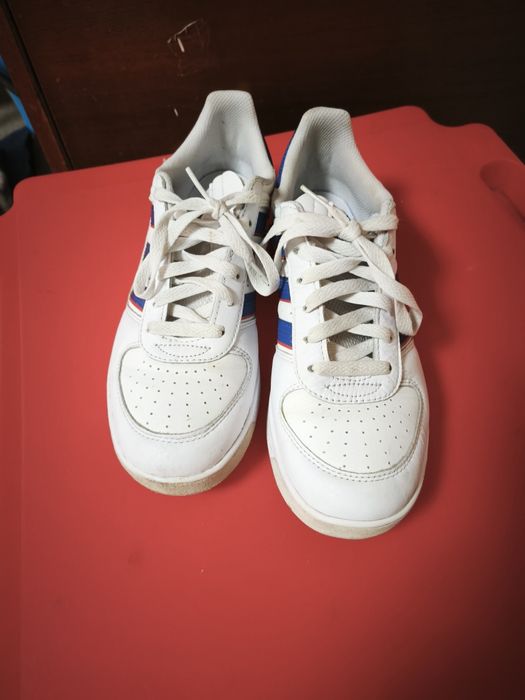 Маратонки Adidas  42 номер