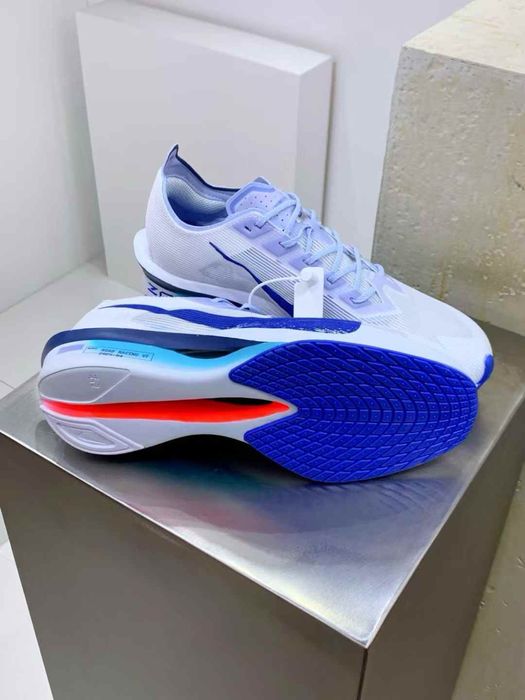 Мъжки маратонки Nike Zoom VaporFly 4 "Ghost/Blue Void/Persian Violet