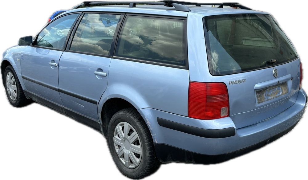 Vw Passat b5 1.6i Пасат б5 1.6 на части!