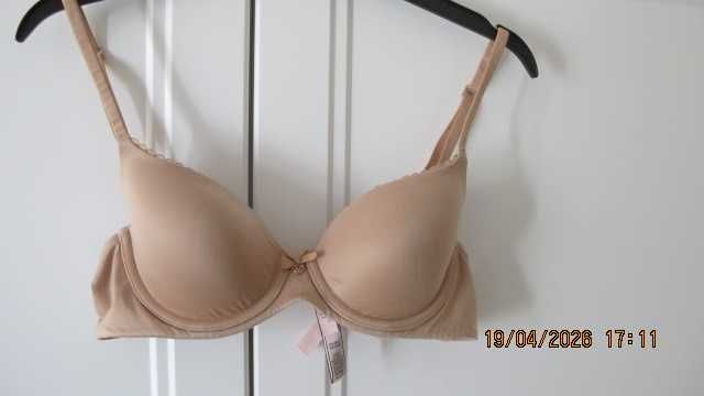 sutiene Victoria s secret mar. 75B