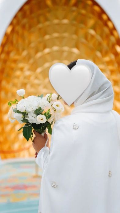 Продается платье для никяха и для торжеств.