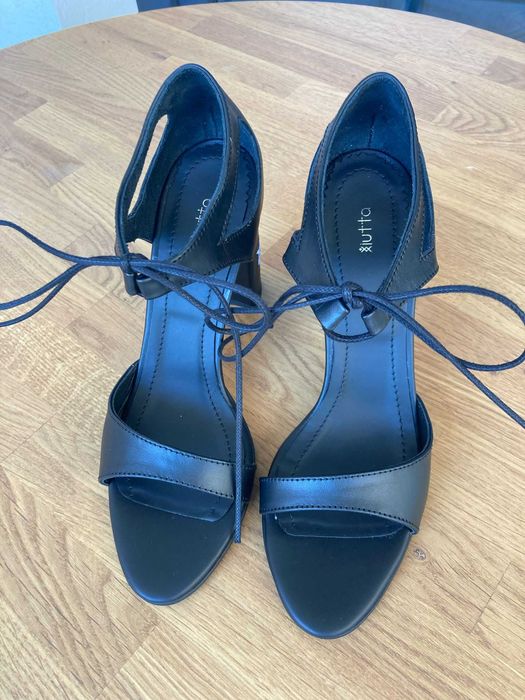 Sandale brand romanesc, IUTTA, marimea 37