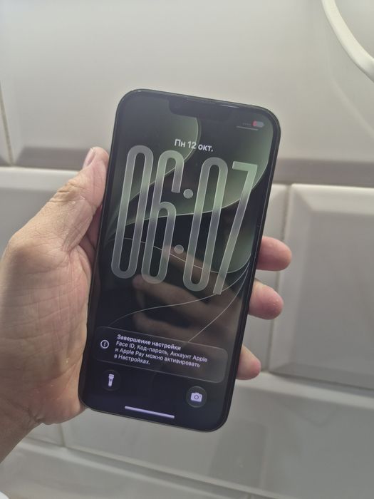 Продам iphone 13