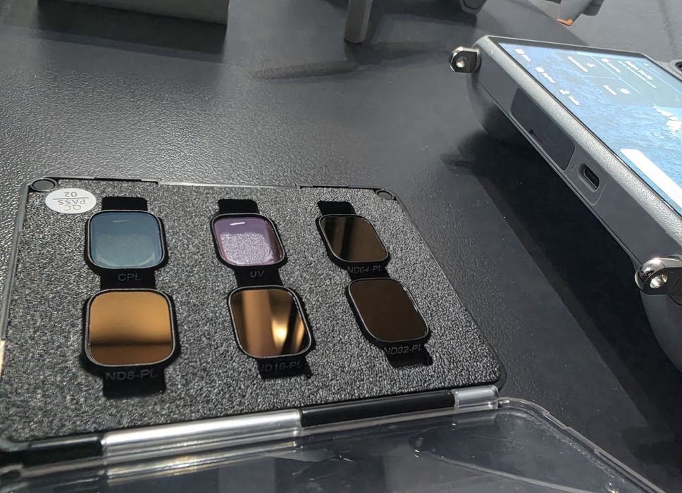 DJI Mini 3 Fly More Combo (DJI RC) | Гаранция и Каско до 16.12.2026