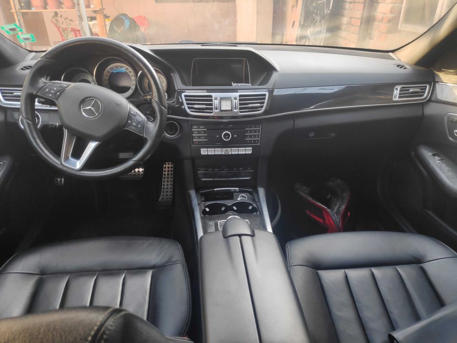 Mercedes w212 facelift amg e400 на части