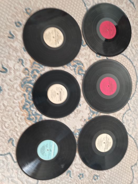 Продам виниловые пластинки