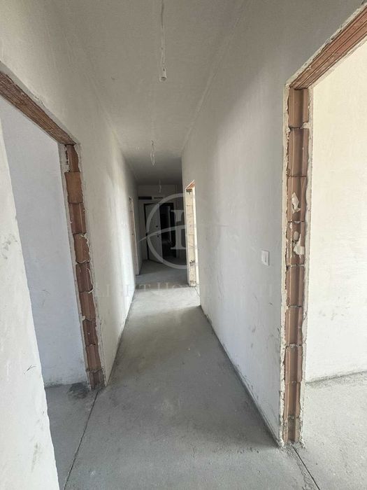 Продава се Тристаен апартамент в Пловдив, Беломорски - 178 кв.м за 637 €/кв.м - Снимка #9