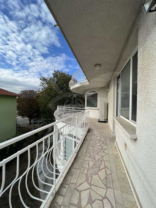 Продава се Етаж от къща в Варна, Галата - 160 кв.м за 1125 €/кв.м - Снимка #9