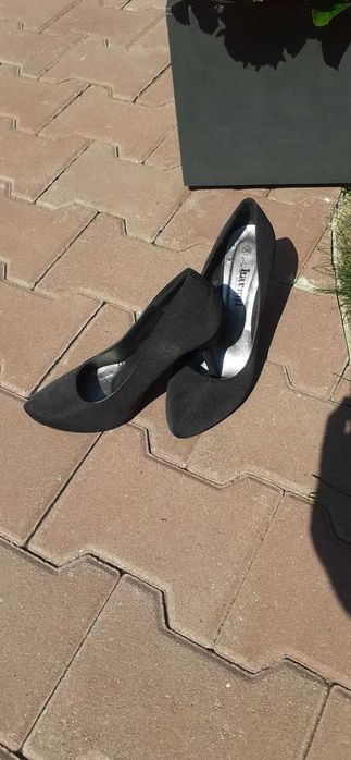 Дамски обувки номер 39